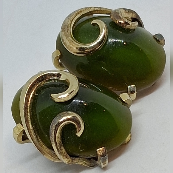 * Vintage Whiting & Davis Green Art Glass Necklace Bracelet Earrings Parure Set - Picture 8 of 11